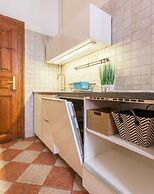 Jokai 3 Apartment