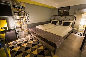 Kertesz 27 Apartment I.