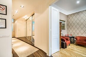 Magas 5 Apartment