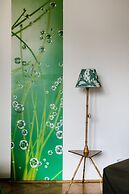 Revay 2 Apartment