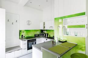 Zirnyi 9 Apartment