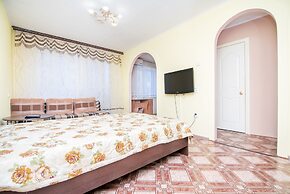 Apartment on Bestuzheva 23