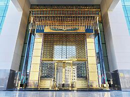 Sofitel Dubai The Obelisk