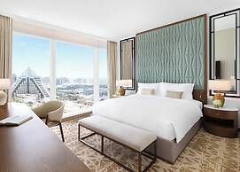 Sofitel Dubai The Obelisk