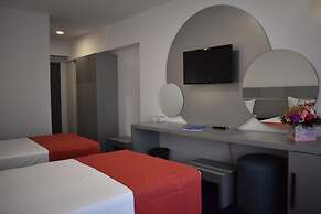 Hotel Europolis