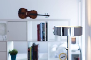 ON Apartments – Violin