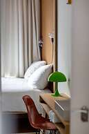 the bellhop hotel