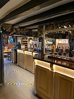 The White Hart