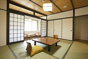 Yumori Onsen Hostel