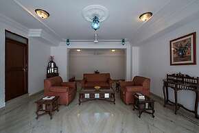 Hotel Raj Niwas