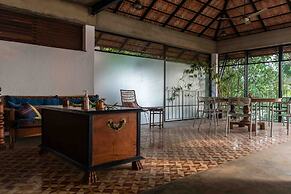 Toya Toya by Vista Rooms