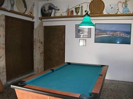 Julia Apartments