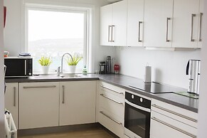 Mørk Apartments