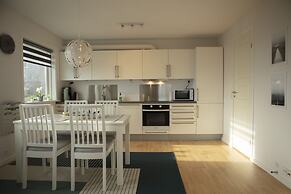 Mørk Apartments