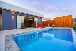 Golden Villas
