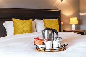 Best Western The Plough Hotel