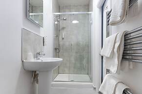 Best Western The Plough Hotel