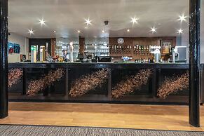 Best Western The Plough Hotel