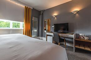Best Western The Plough Hotel