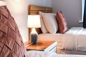 Best Western The Plough Hotel