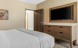Cambria Hotel Nashville Airport