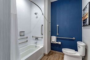 Cambria Hotel Nashville Airport