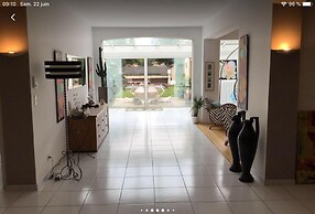 Au 120