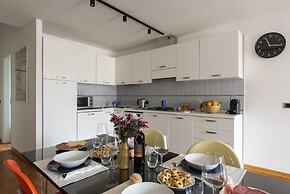 Apollonia Apartment