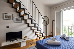 Apollonia Apartment