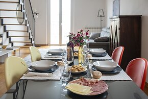 Apollonia Apartment