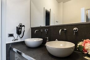 Apollonia Apartment
