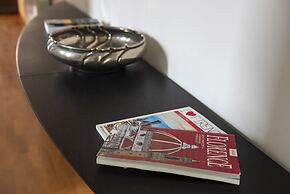 Apollonia Apartment