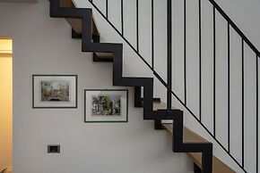 Apollonia Apartment