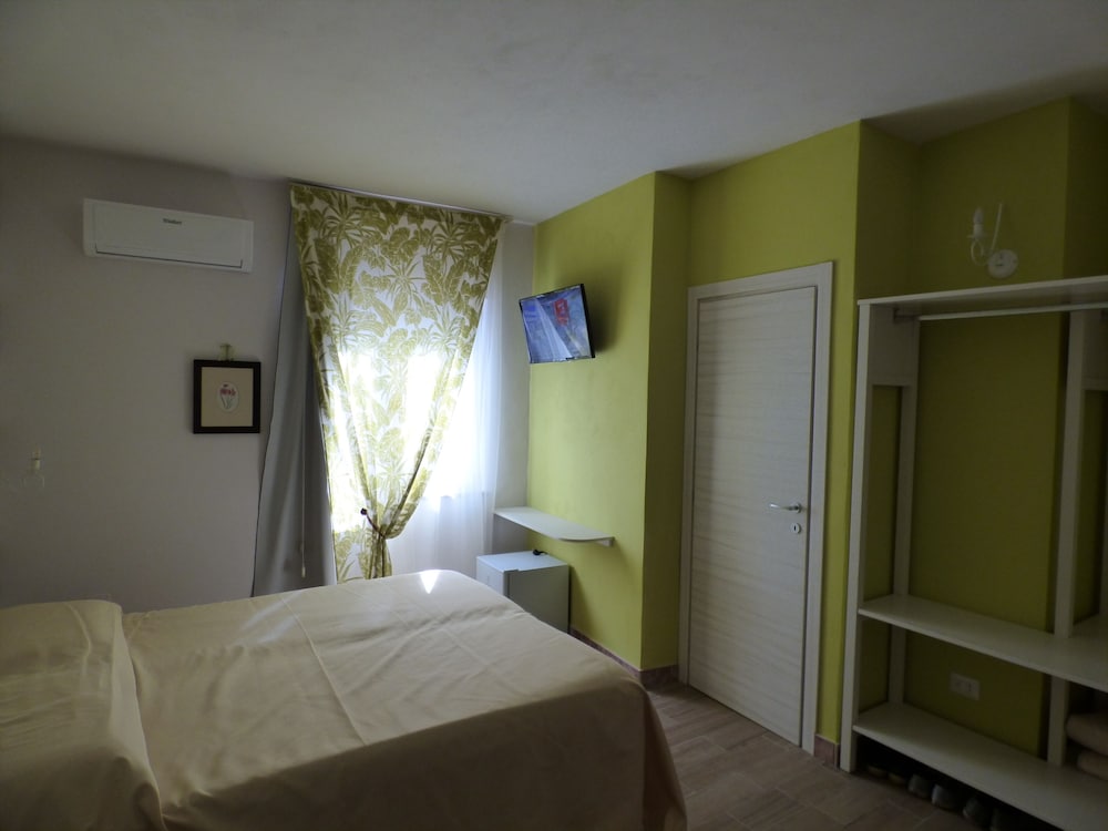 Aramoni B&B