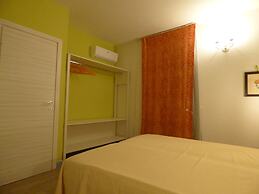 Aramoni B&B
