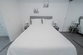 Yorkville Executive Suites