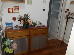 Ameli Rooms