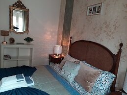 Ameli Rooms
