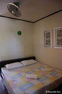 Blue Wave Inn Beach Resort & Restaurant