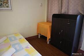 Blue Wave Inn Beach Resort & Restaurant