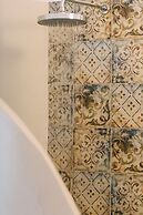 Akrotiri