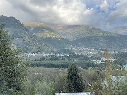 Sylvan Hues