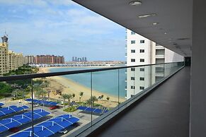 Beautiful Sea View Palm