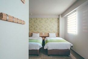 Kuretake Inn Premium Ogakiekimae