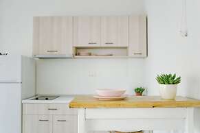 White and Wood Boutique Hotel