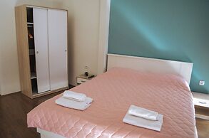 White and Wood Boutique Hotel