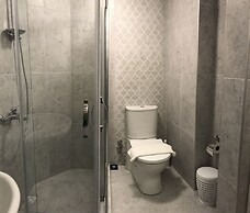 Sirena's Suites