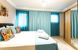 Sirena's Suites