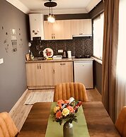 Sirena's Suites