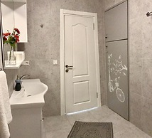 Sirena's Suites